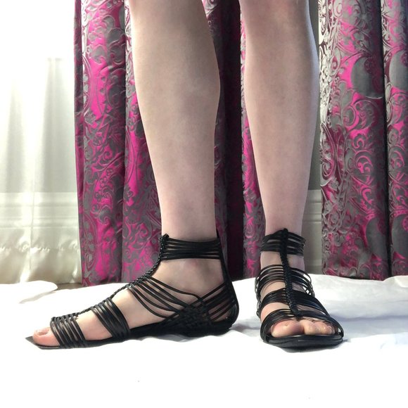 Ralph Lauren Black Leather Gladiator Sandals - Picture 5 of 6